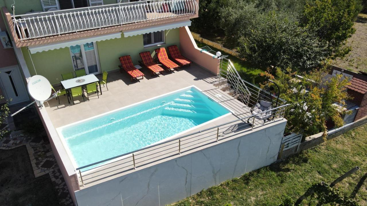 Apartment M&M With Private Pool Kučine Exterior foto